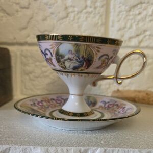 Madeline White Plate with Adeline Script and Crest